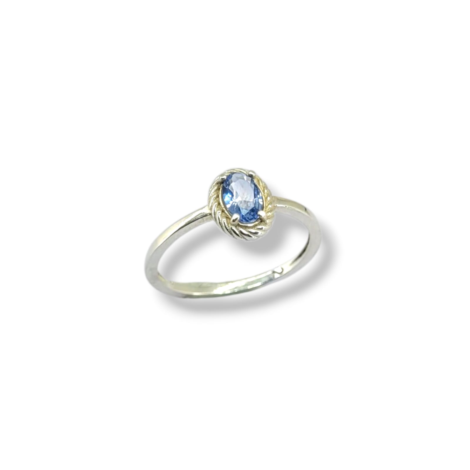 Anel Oval Azul em Prata 925
